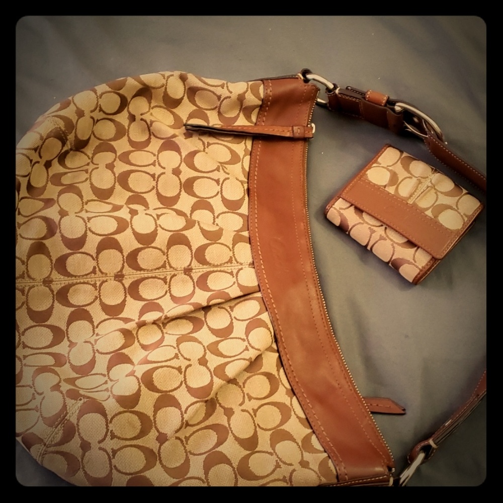 Coach bag and wallet set